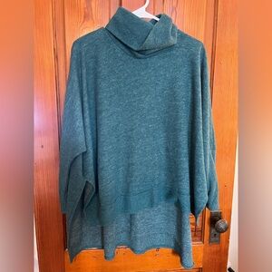 Cherish green tunic sweater